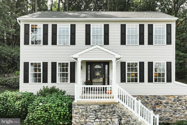 590 WOODSIDE RD, York, PA 17406