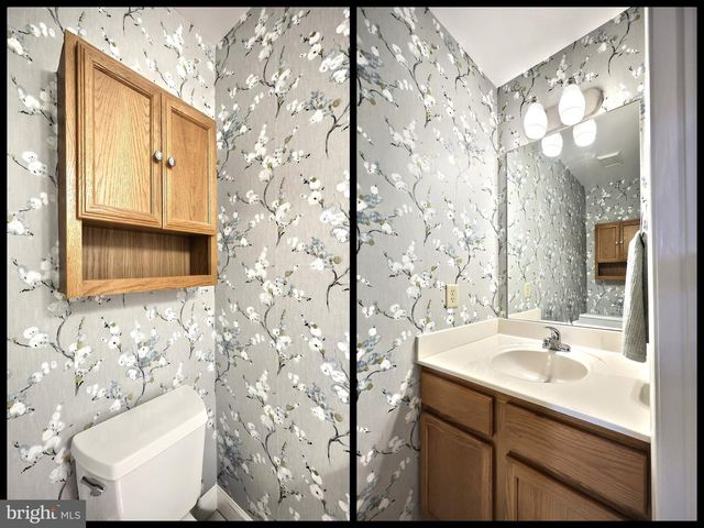 590 WOODSIDE RD, York, PA 17406