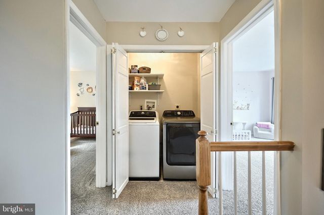 590 WOODSIDE RD, York, PA 17406