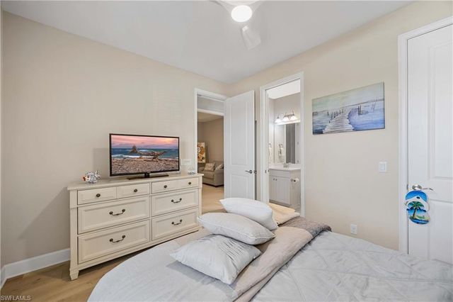 8110 Calle Canovas ST A, Naples, FL 34114