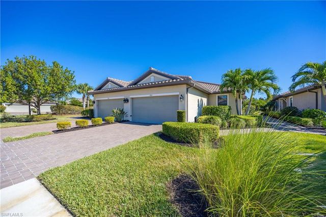 8110 Calle Canovas ST A, Naples, FL 34114