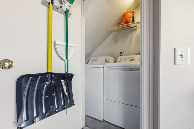 1039 Islington St Unit 4, Portsmouth, NH 03801