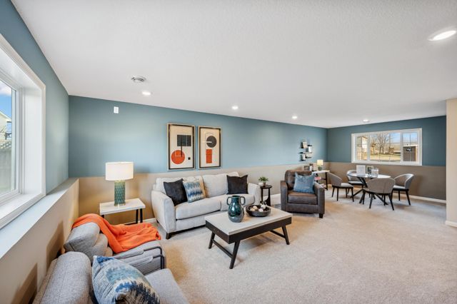 877 Yellowcrest Street SW, Delano, MN 55328