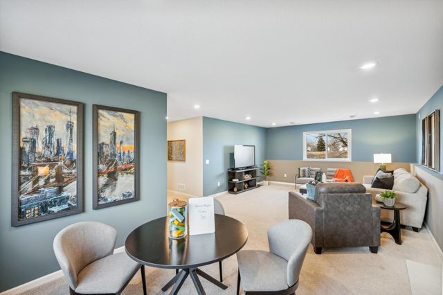 877 Yellowcrest Street SW, Delano, MN 55328