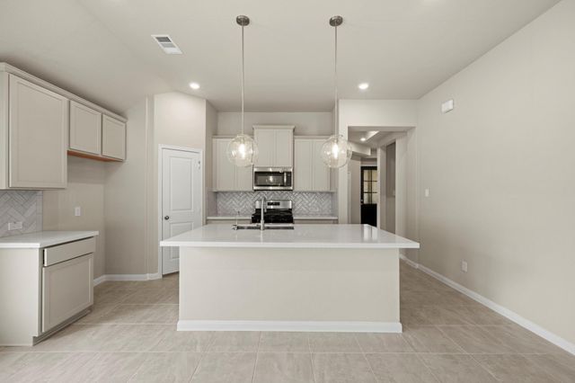 9157 Grand Jubilee Drive, Montgomery, TX 77316