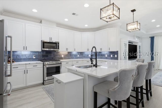 2050 Shoreside Dr, Hardeeville, SC 29927