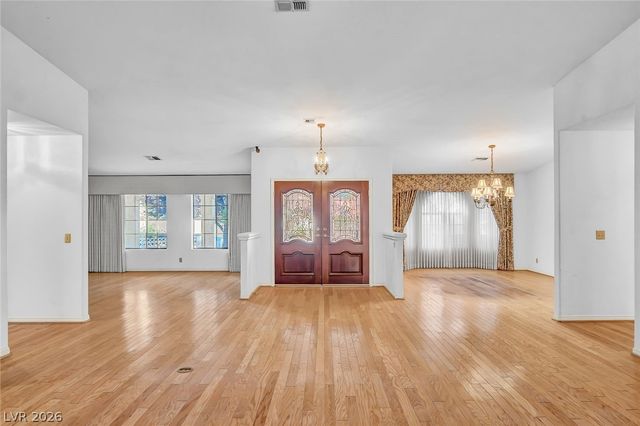 7780 Tara Avenue, Las Vegas, NV 89117