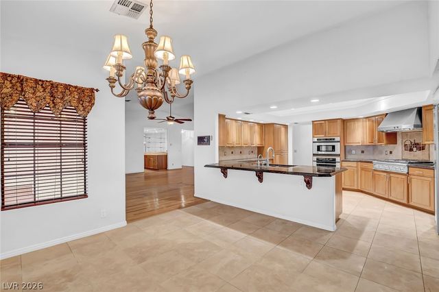 7780 Tara Avenue, Las Vegas, NV 89117