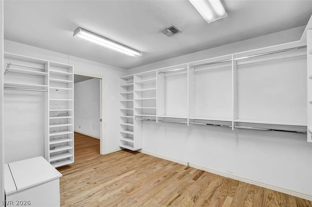 7780 Tara Avenue, Las Vegas, NV 89117
