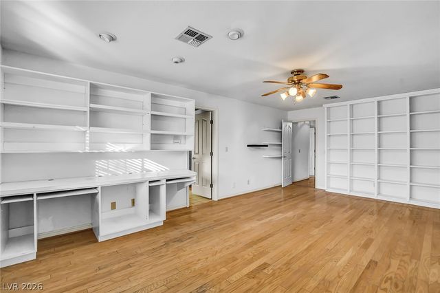 7780 Tara Avenue, Las Vegas, NV 89117