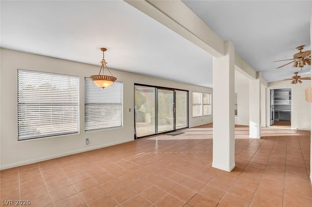 7780 Tara Avenue, Las Vegas, NV 89117