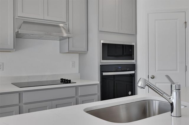 2953 SUPERMARINE ROAD, Tavares, FL 32778