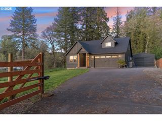 28252 S DALMATIAN Rd, Mulino, OR 97042