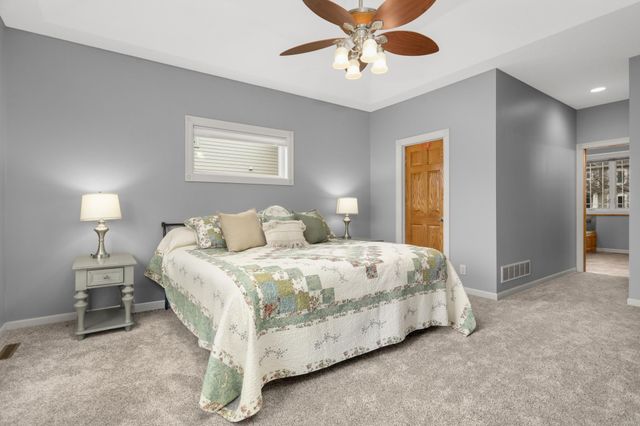 18481 98th Place N, Maple Grove, MN 55311