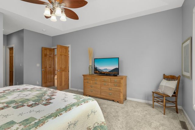 18481 98th Place N, Maple Grove, MN 55311