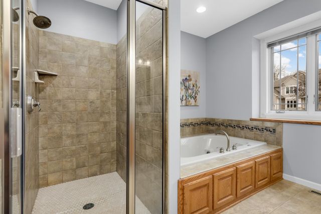 18481 98th Place N, Maple Grove, MN 55311