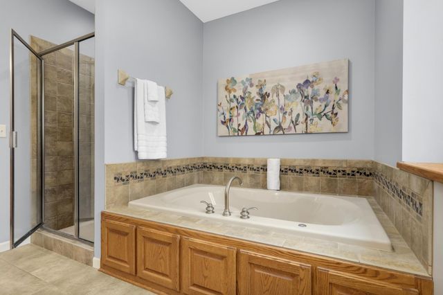 18481 98th Place N, Maple Grove, MN 55311