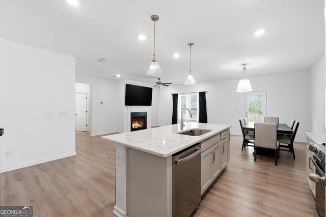 188 Foxhill Drive, Dawsonville, GA 30534