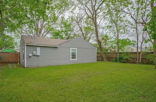 2604 Windsor Lane, Pasadena, TX 77506