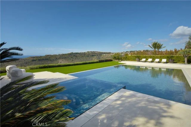 11 Spinnaker, Newport Coast, CA 92657