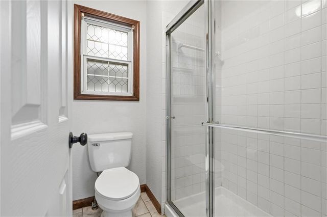 802 S Morgan Drive, Peculiar, MO 64078