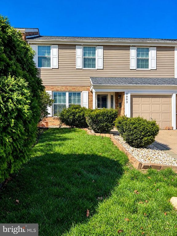 3003 HALLOWELL CT, BENSALEM, PA 19020 — exterior