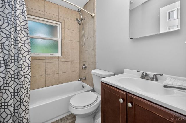 994 Olympia Drive, Mason, OH 45040