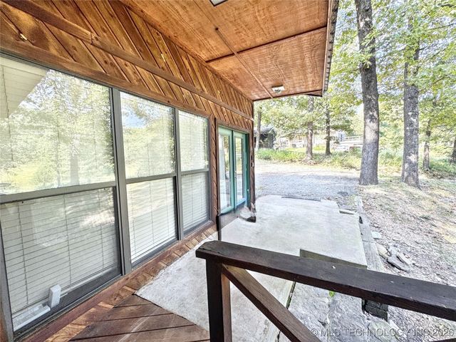 23536 E 873 Road, Park Hill, OK 74451