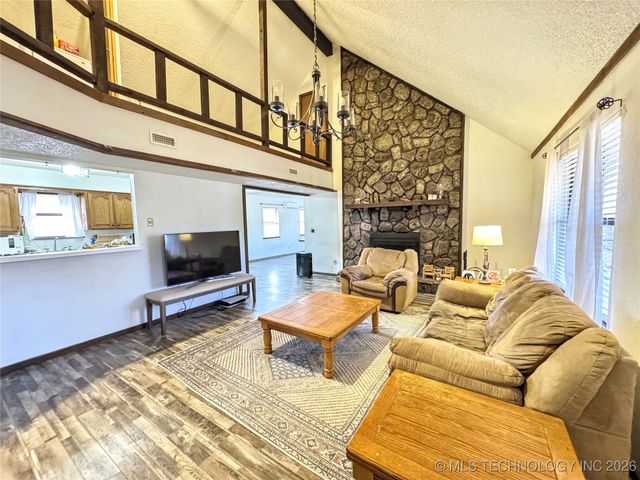 23536 E 873 Road, Park Hill, OK 74451