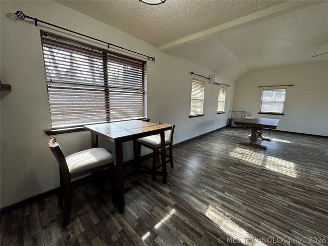 23536 E 873 Road, Park Hill, OK 74451