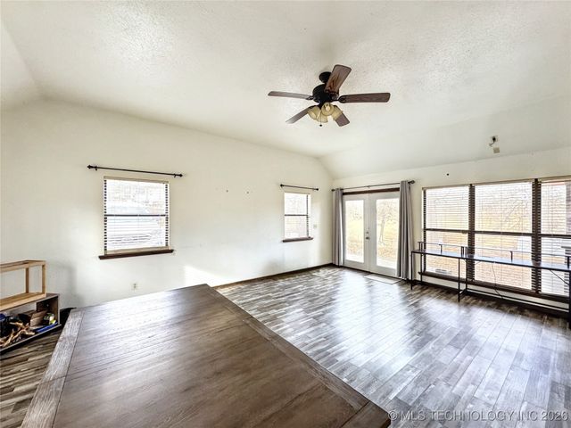 23536 E 873 Road, Park Hill, OK 74451