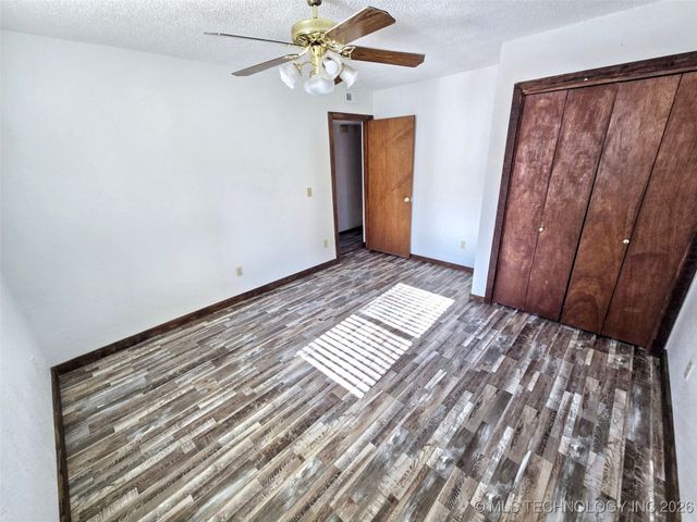 23536 E 873 Road, Park Hill, OK 74451