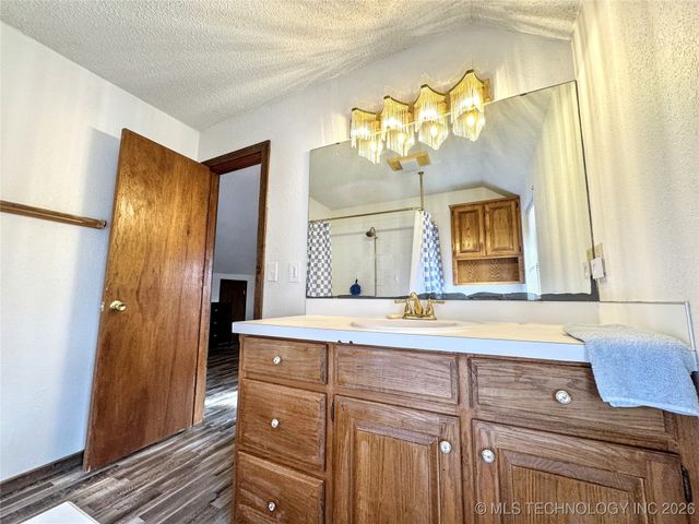 23536 E 873 Road, Park Hill, OK 74451