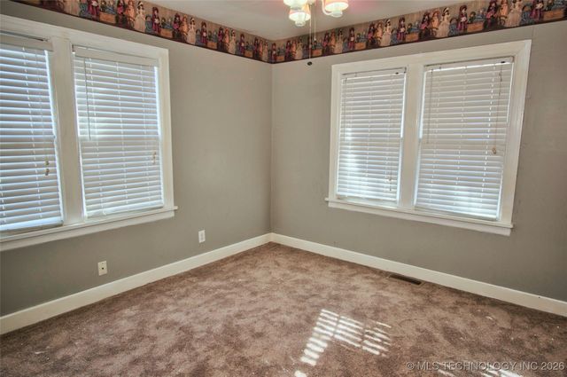 1502 Hayes Street, Muskogee, OK 74403