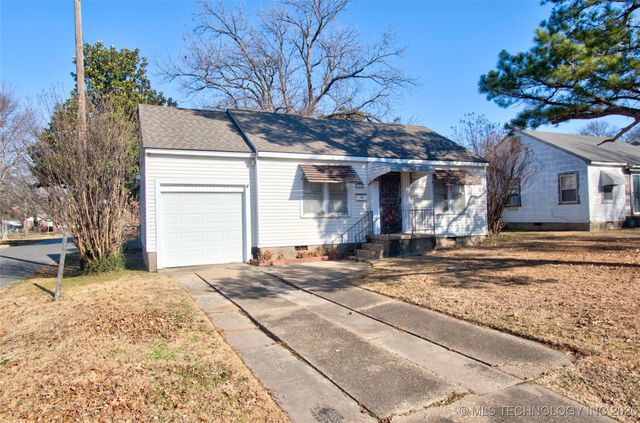 1502 Hayes Street, Muskogee, OK 74403