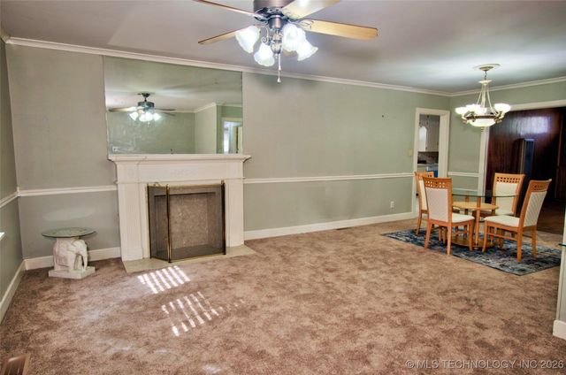 1502 Hayes Street, Muskogee, OK 74403