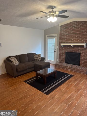 255 Monmouth Drive, Fayetteville, GA 30214