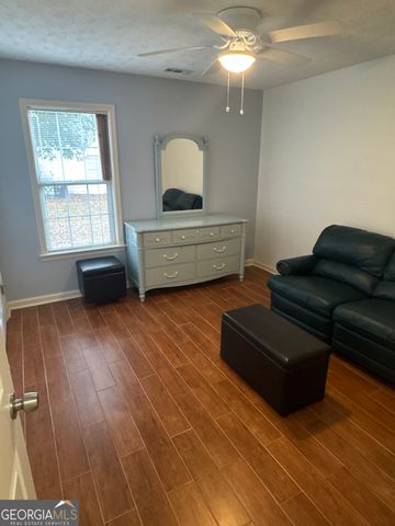 255 Monmouth Drive, Fayetteville, GA 30214