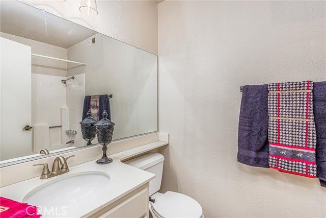 5223 W Palmer Drive, Banning, CA 92220