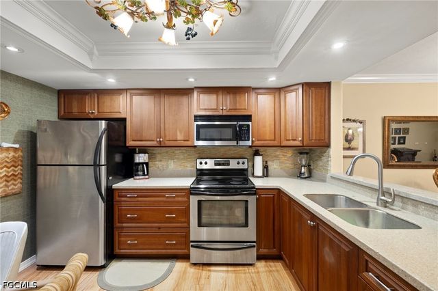 8411 Charter Club CIR 1, Fort Myers, FL 33919