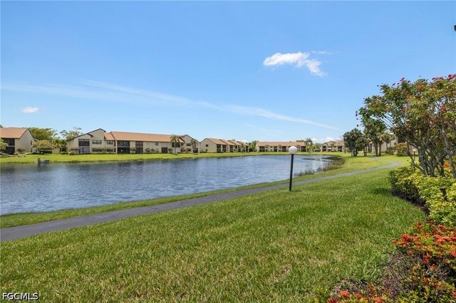 8411 Charter Club CIR 1, Fort Myers, FL 33919