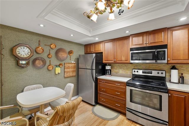 8411 Charter Club CIR 1, Fort Myers, FL 33919