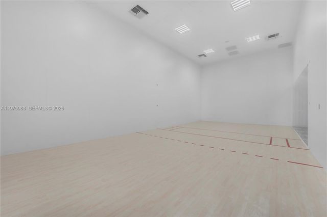 225 N Miami 3009, Miami, FL 33128