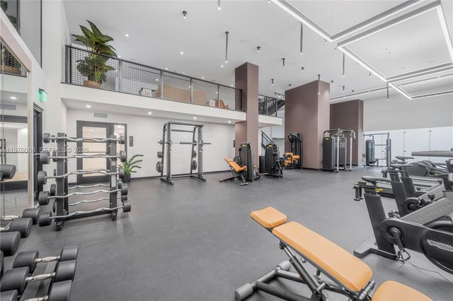 225 N Miami 3009, Miami, FL 33128