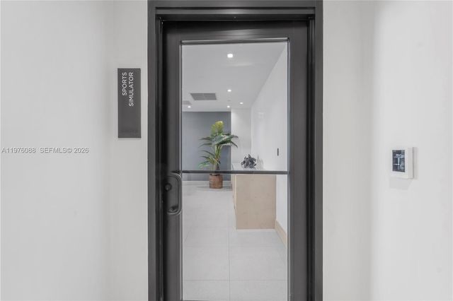 225 N Miami 3009, Miami, FL 33128