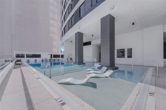 225 N Miami 3009, Miami, FL 33128