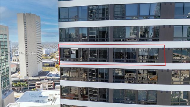 225 N Miami 3009, Miami, FL 33128