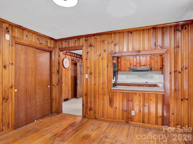 6210 Grove Park Boulevard, Charlotte, NC 28215