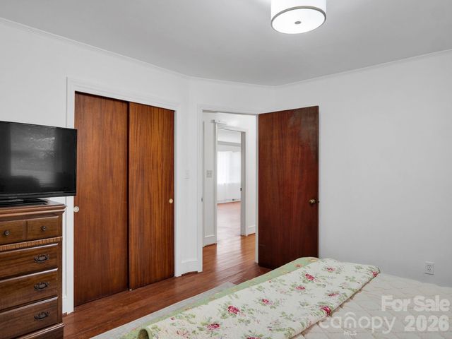 6210 Grove Park Boulevard, Charlotte, NC 28215