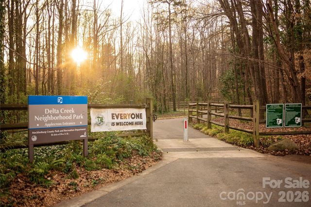 6210 Grove Park Boulevard, Charlotte, NC 28215